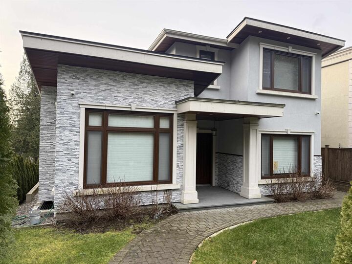 Property Photo:  1410 Mathers Avenue  BC V7T 2G7 