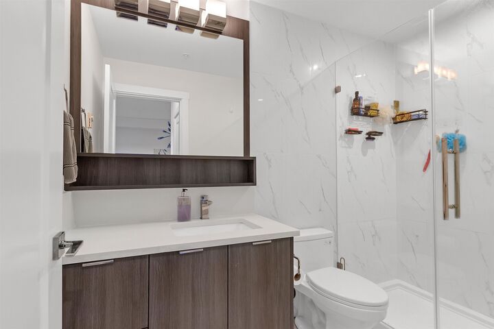 Property Photo: 14438 72 Avenue 405 BC V3S 0B6