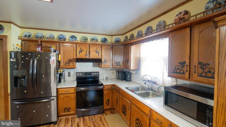 Property Photo:  125 Fawn Lane  PA 17024 