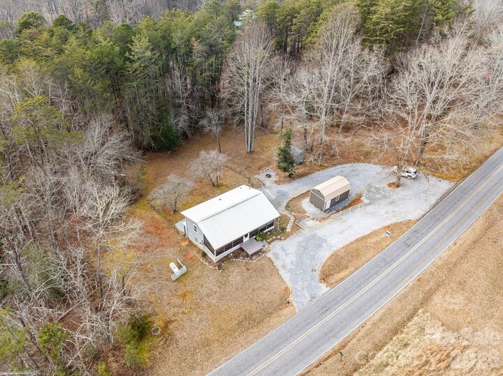 Property Photo:  1169 Rickman Creek Road  NC 28734 