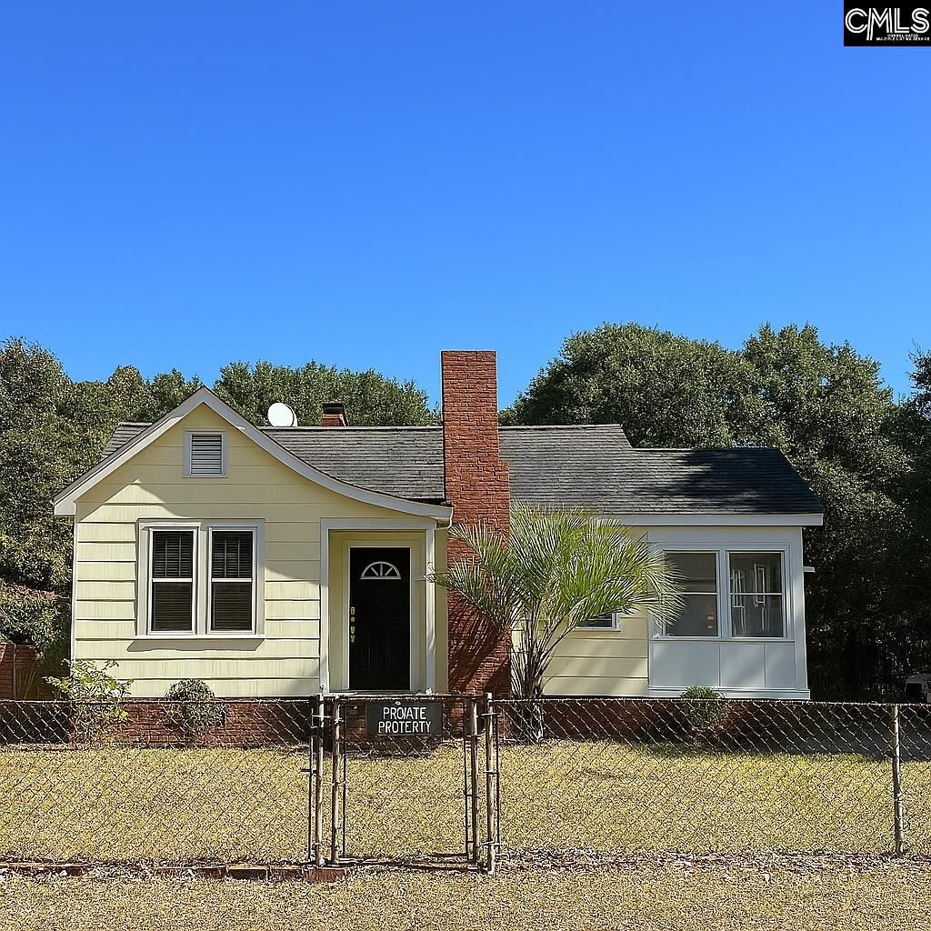 Property Photo:  629 Westside  SC 29169 