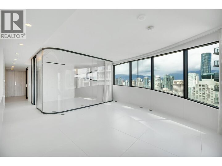 Property Photo:  1033 Nelson Street 2008  BC V6E 0E5 