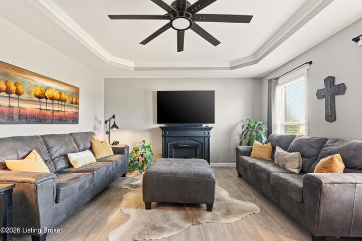 Property Photo: 340 Jasper Ln KY 40047