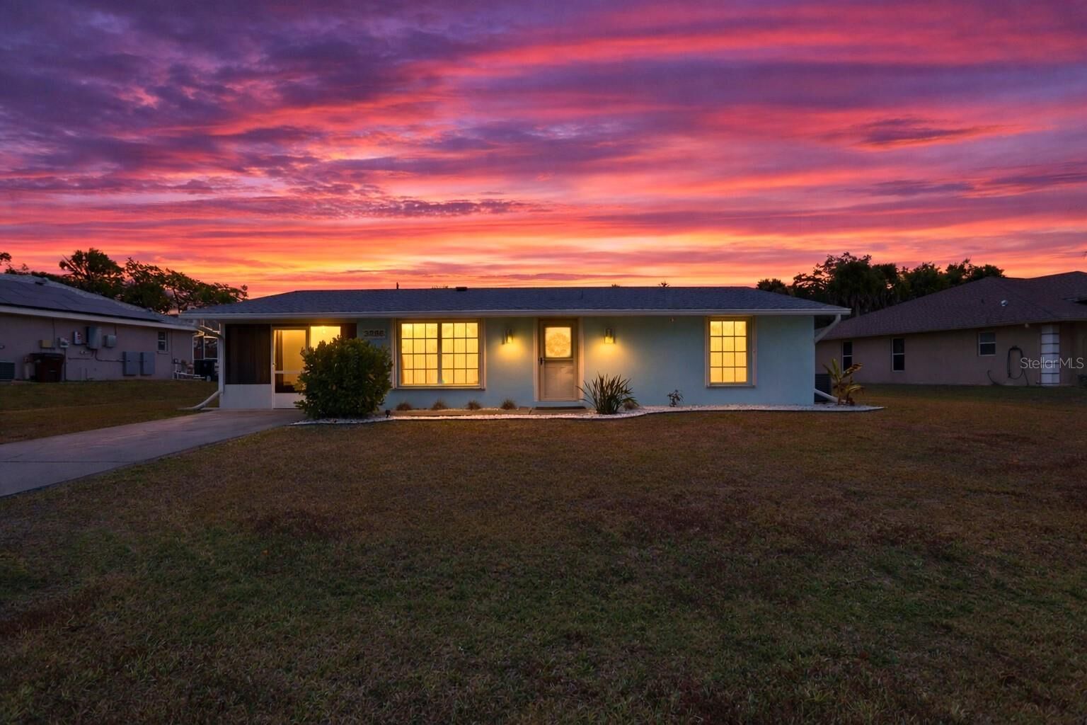 Property Photo:  3886 Beeber Street  FL 34287 