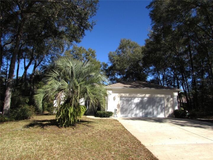 Property Photo: 19367 SW 101st Place Road FL 34432