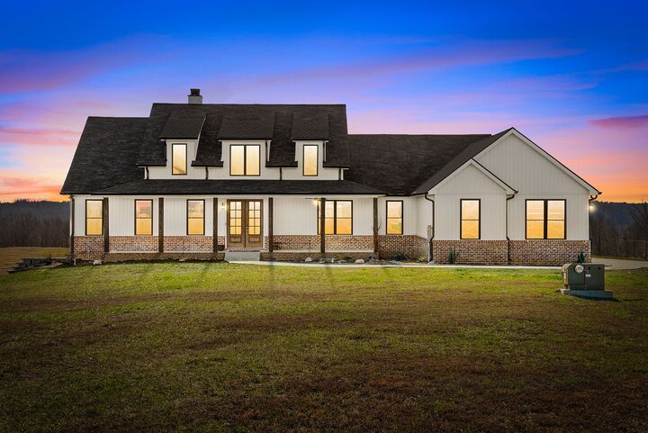 Property Photo: 720 Moore Hollow Rd TN 37079