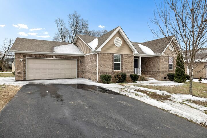 Property Photo:  1909 Susan Rd  TN 38401 