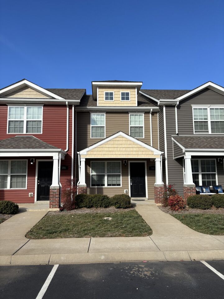 Property Photo: 188 Alexander Blvd TN 37040