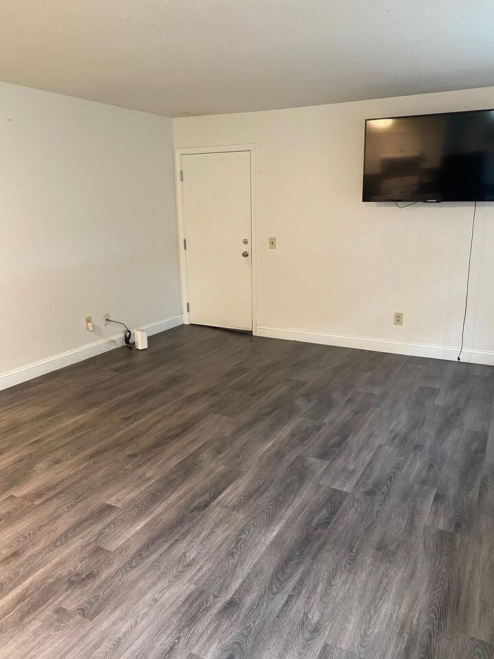 Property Photo:  2708 Xylon Avenue N  MN 55427 