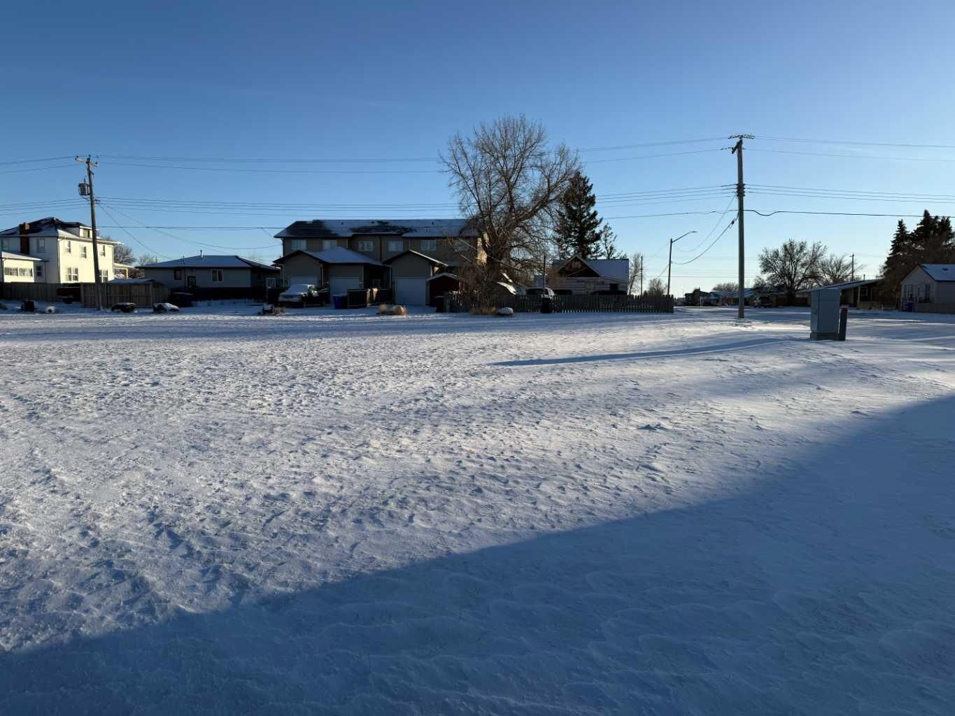 Property Photo: 103 7 Avenue E AB T0K 0G0