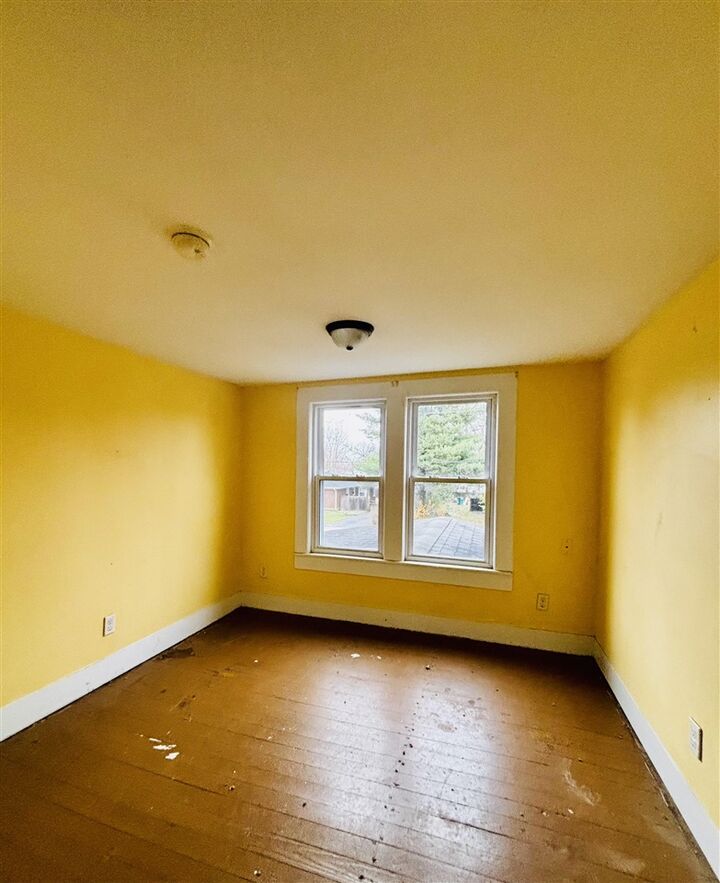 Property Photo:  406 E Madison Street  KY 42101 