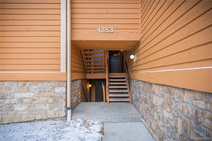 Property Photo: 4283 S Salida Way 8 CO 80013