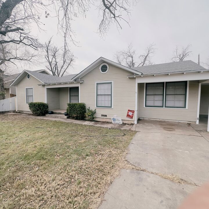 Property Photo:  409 N Pierce St  TX 76901 