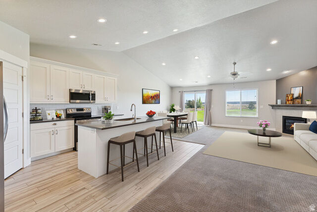 Property Photo:  1278 S Grace Way  UT 84041 