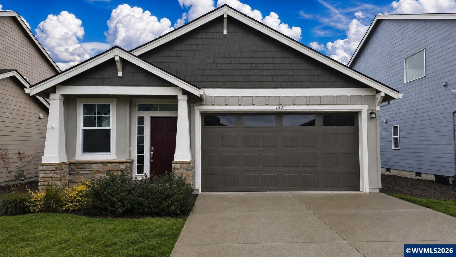 Property Photo:  1525 Stasny Av SE  OR 97322 