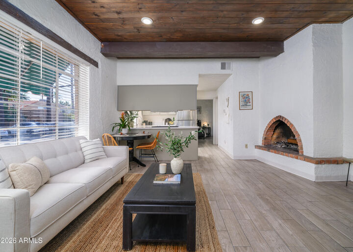 Property Photo:  4540 N 44th Street 20  AZ 85018 