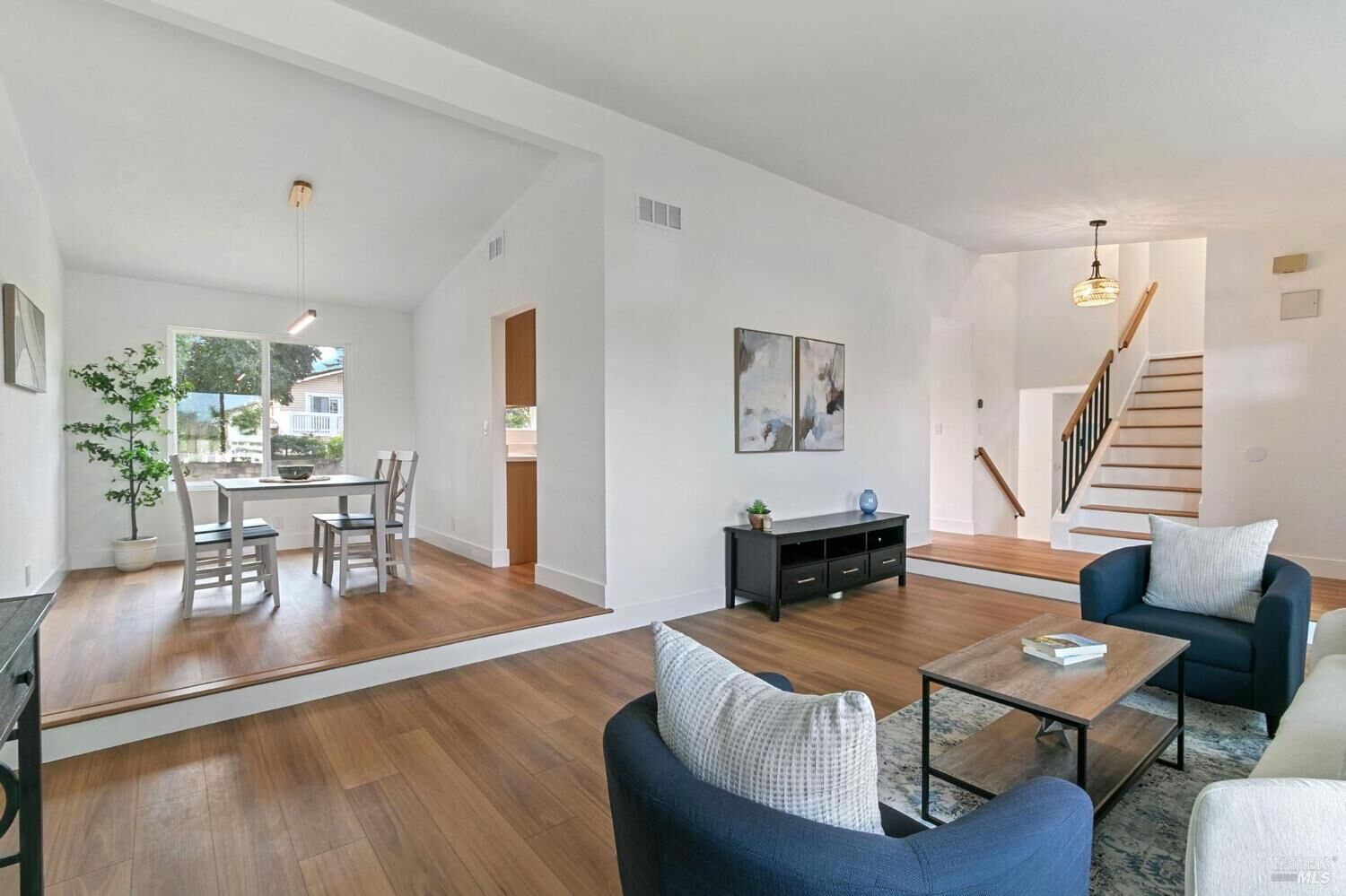 Property Photo:  106 Kerry Court  CA 95687 