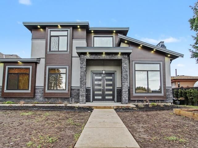 Property Photo:  14969 96 Avenue  BC V3R 9V6 