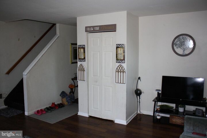 Property Photo:  700 Cumberland Street  MD 21217 