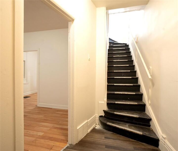 Property Photo: 271 Selkirk Avenue MB R2W 2L5