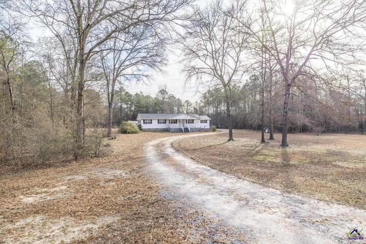 Property Photo: 104 Delone Drive GA 31008