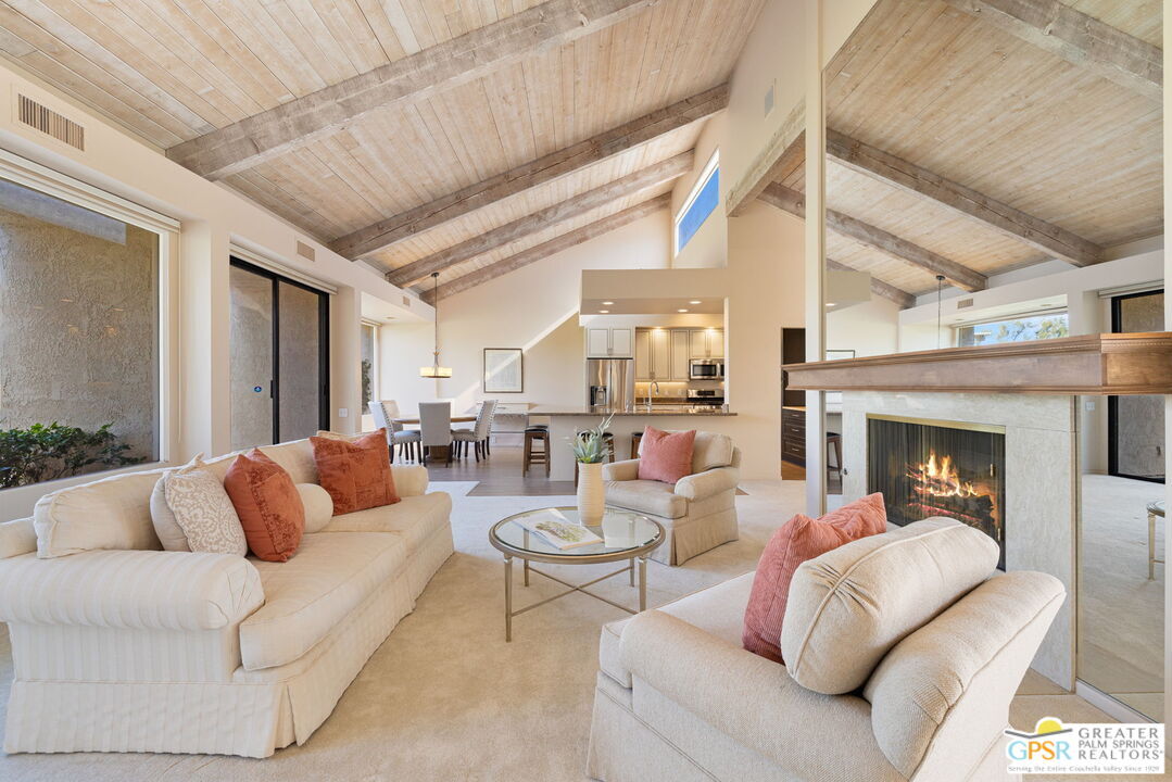 Property Photo: 651 Hospitality Dr CA 92270