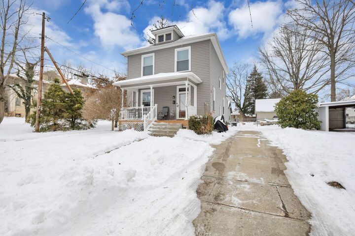 Property Photo:  1321 Hazel Avenue  OH 43701 