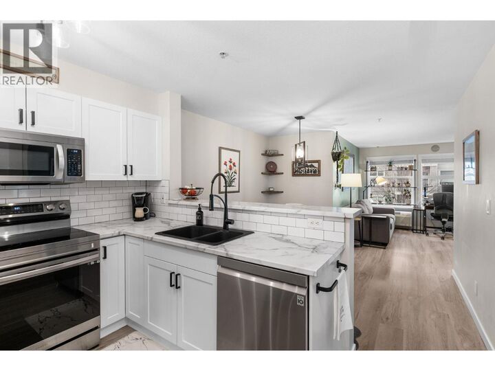 Property Photo:  567 Yates Road 204  BC V1V 2V4 