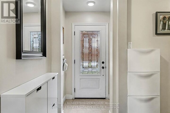 Property Photo: 868 Duberry Street ON K2A 3T3