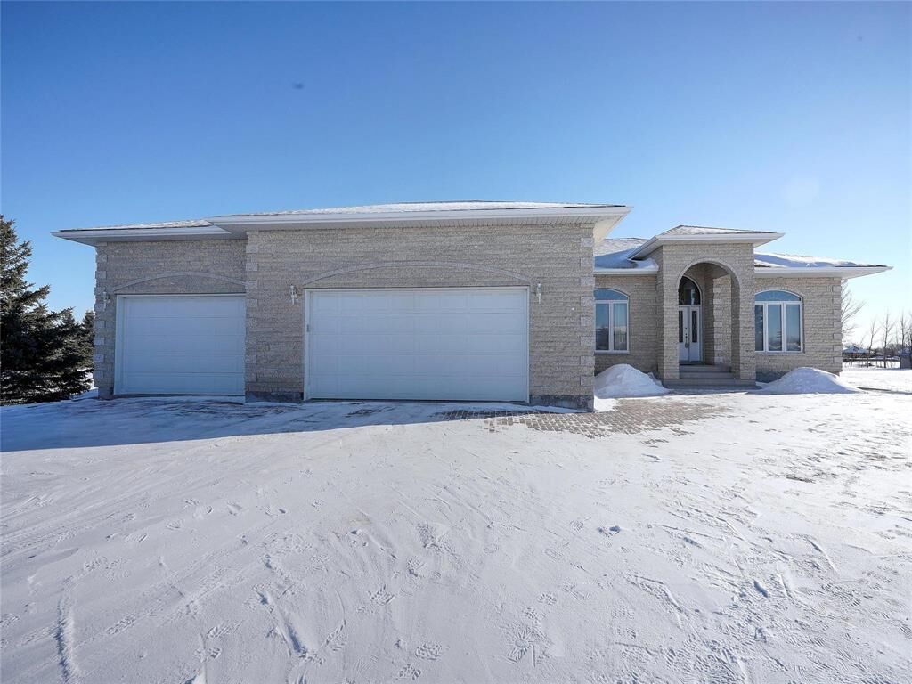 Property Photo:  112 Kosty Lane  MB R3X 2C4 