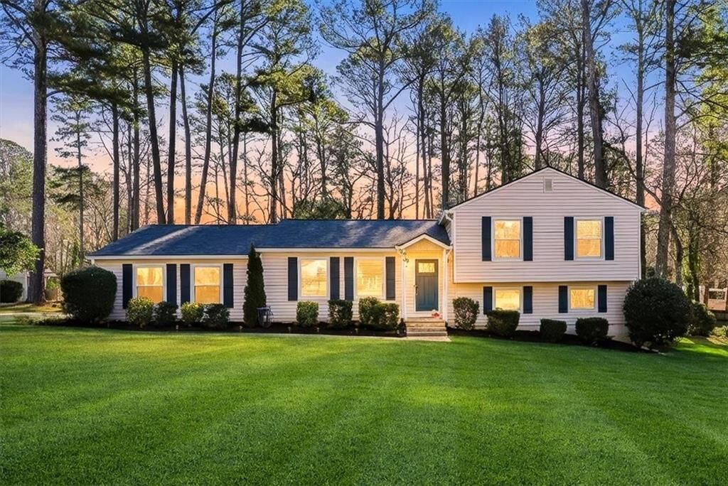 Property Photo: 400 Wall Street GA 30068