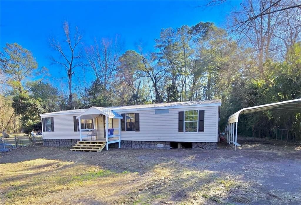 Property Photo:  211 Waycross Road  GA 31419 