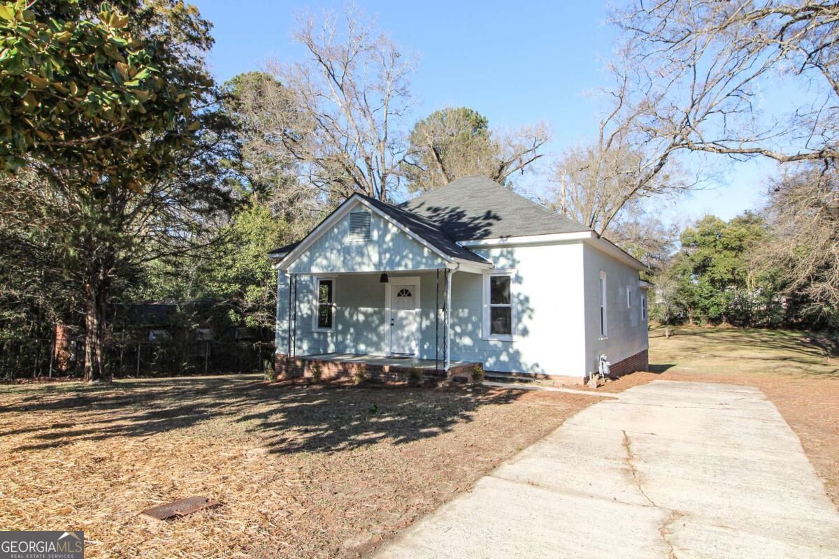 Property Photo:  120 Lata Terrace NW  GA 31061 