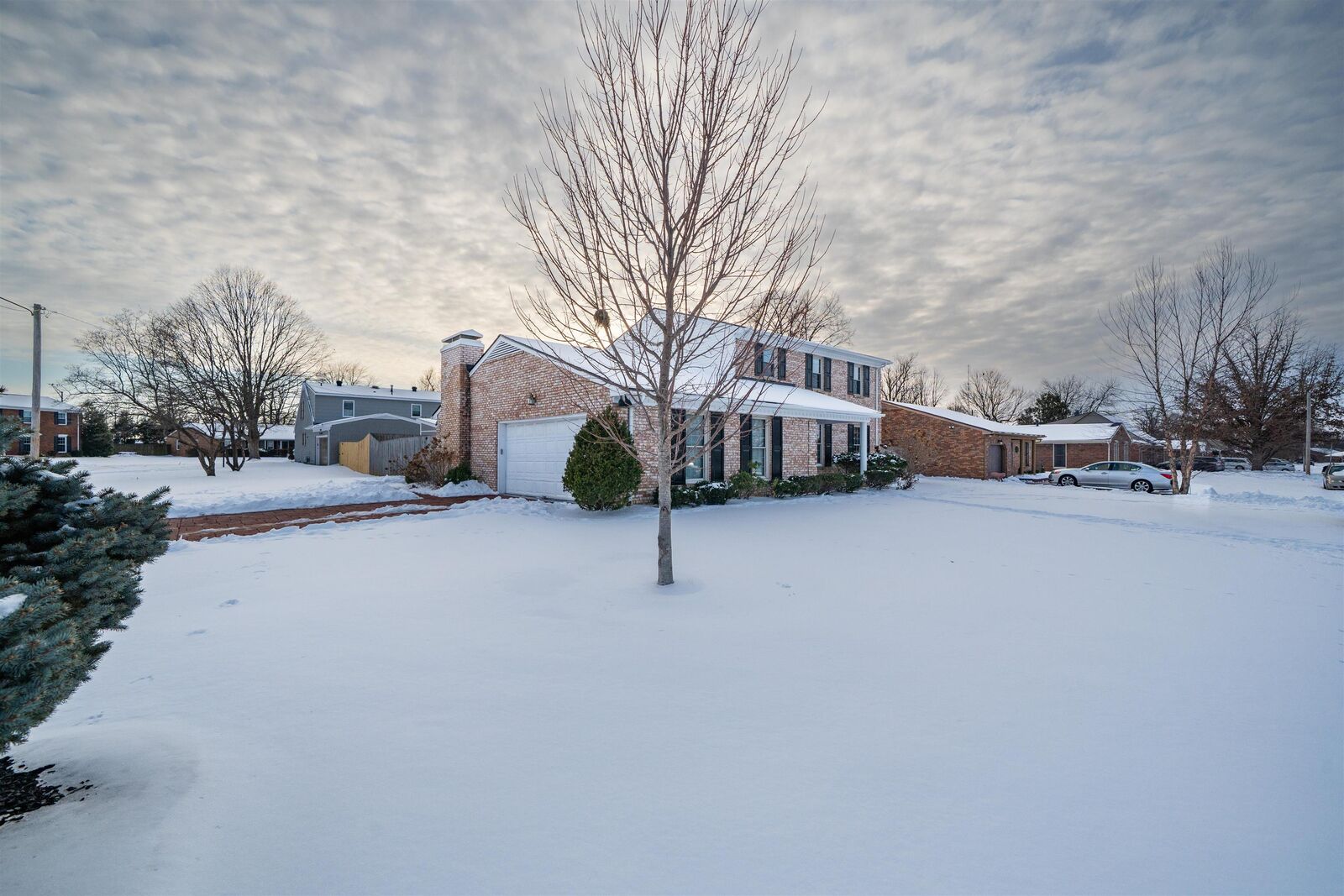 Property Photo:  1502 Forrest Ln  KY 42301 