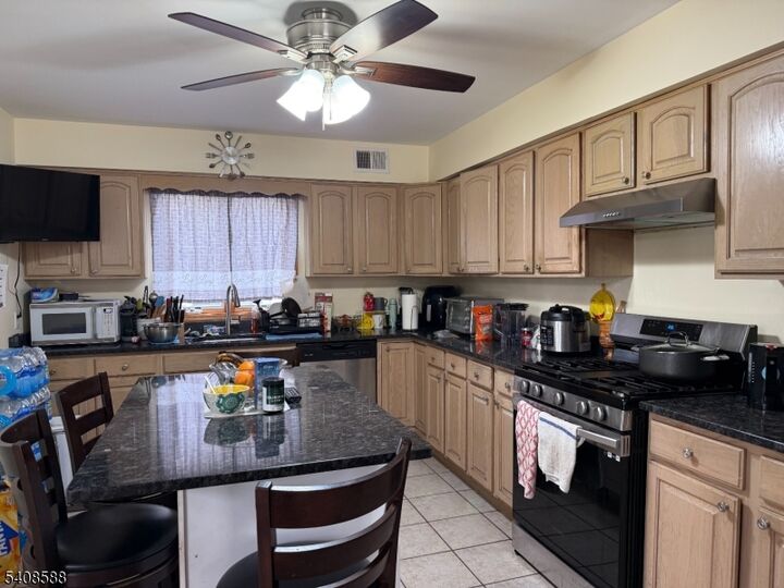 Property Photo:  76 Passaic Ave 76  NJ 07110 