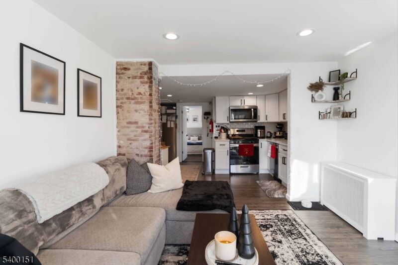 Property Photo: 34 Ashwood Ave 2 NJ 07901