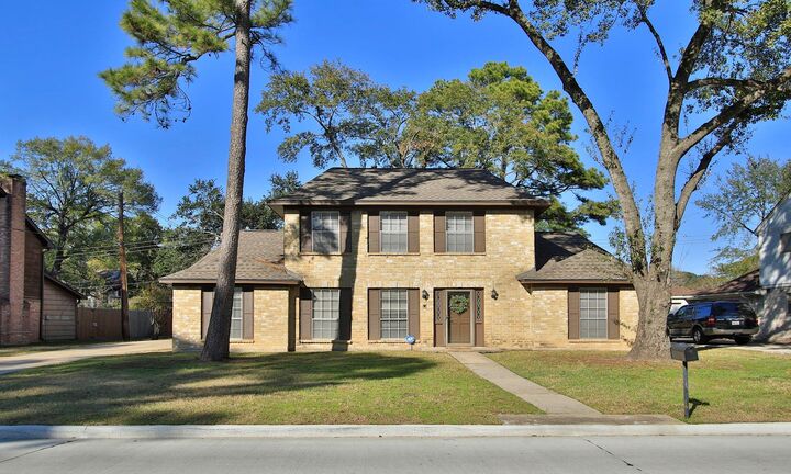 Property Photo: 15418 Falling Creek Drive TX 77068