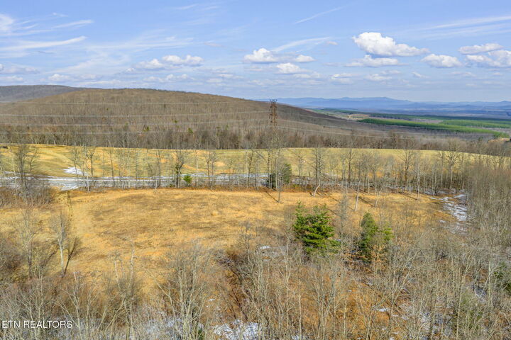 Property Photo: 3835 Millstone Mountain Rd TN 37854