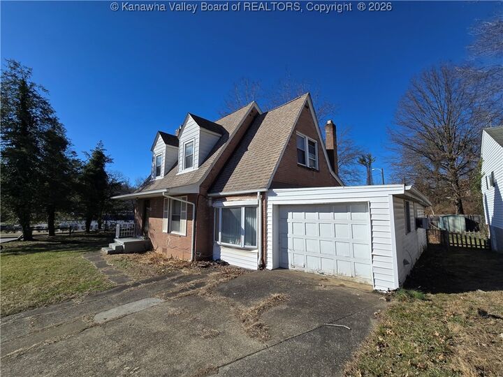 Property Photo:  1618 Wiltshire Boulevard  WV 25701 