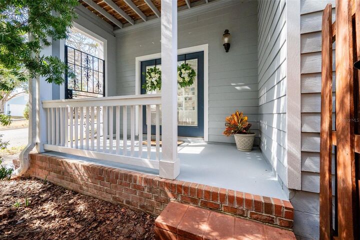 Property Photo:  11550 NW 17th Place  FL 32606 