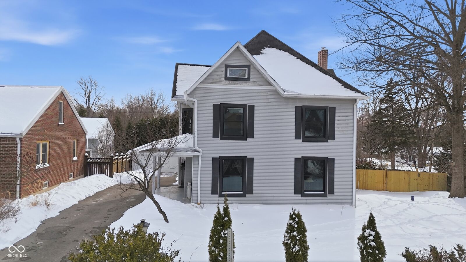 Property Photo:  1202 E Maxwell Lane E  IN 47401 