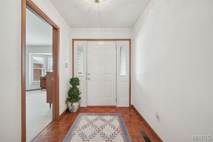 Property Photo: 26 Bardstown Court 36C MO 63303