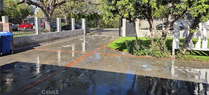 Property Photo: 17322 Keswick CA 91325