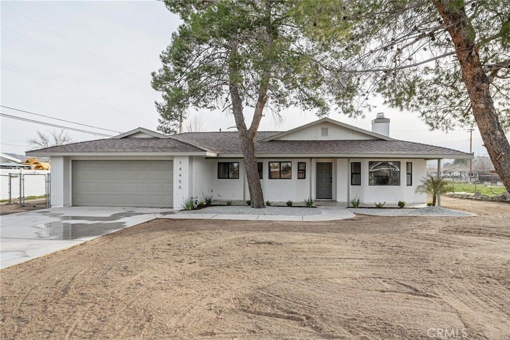 Property Photo: 14455 Quinnault Road CA 92307
