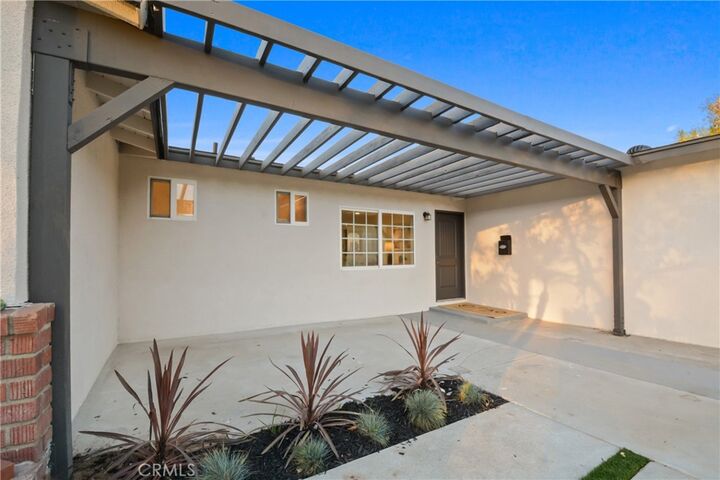 Property Photo:  339 W Mauna Loa Avenue  CA 91740 
