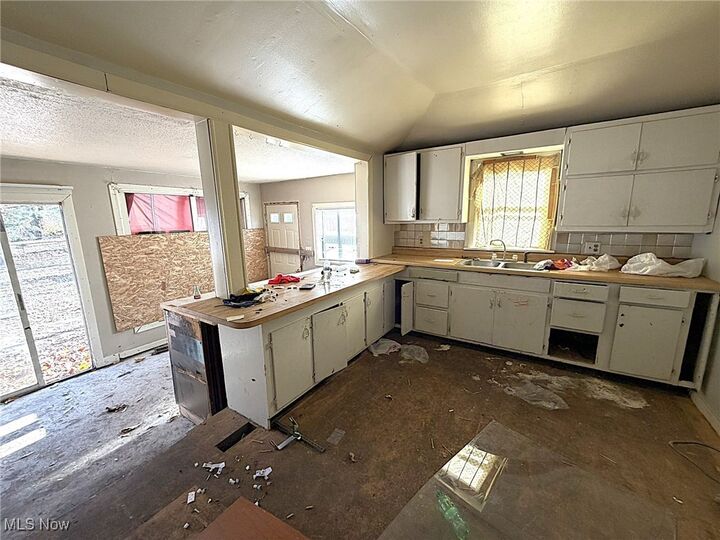 Property Photo:  934 N Metcalf Street  OH 45801 