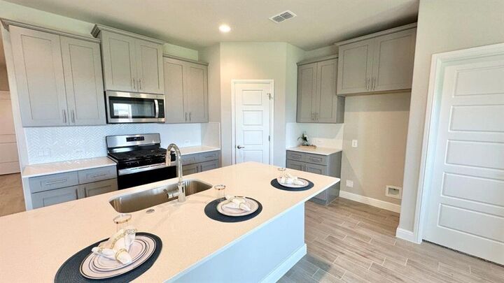 Property Photo:  10632 Zircon Lane  TX 76036 