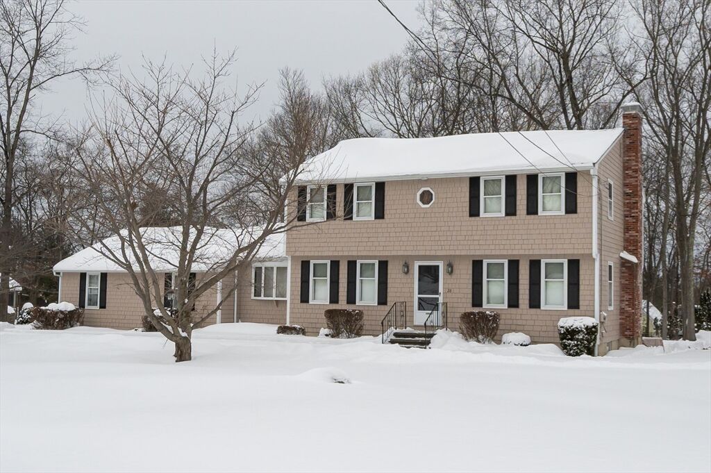 Property Photo:  28 Bridle Path Rd  MA 01826 