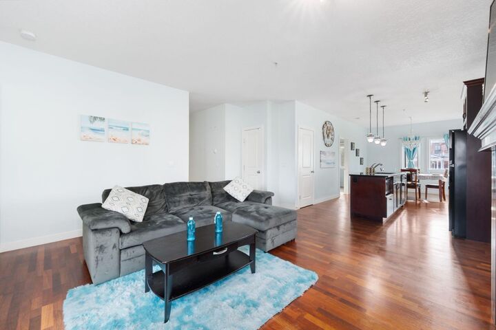 1828 14 Street SW 303 — photo 1