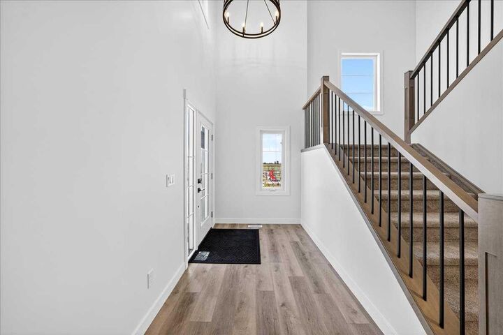 Property Photo: 3 Lakewood Point AB T1P 0G7